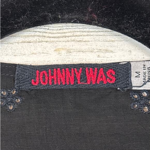 Johnny Was Women’s M Black Ezra Embroidered Floral Button-Up Cinch Waist Blouse - Picture 5 of 9